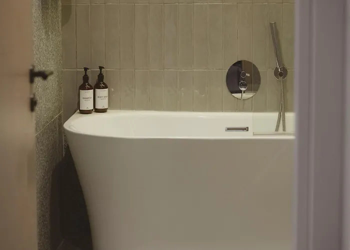 Maria Rosa Alojamento de Acomodação e Pequeno-almoço 4*