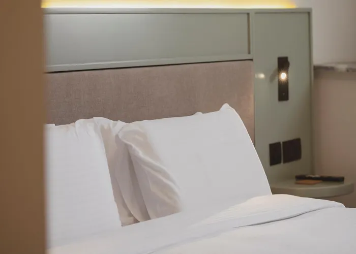 Alojamento de Acomodação e Pequeno-almoço Maria Rosa 4*