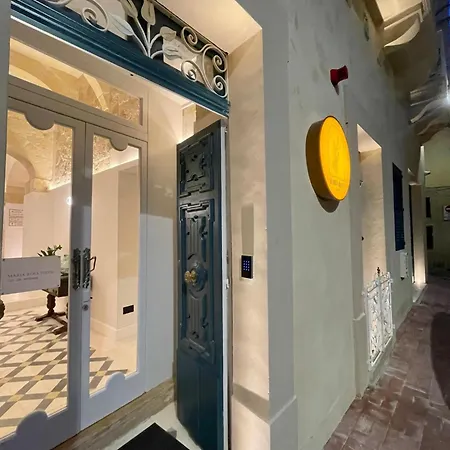 Maria Rosa 4* Victoria