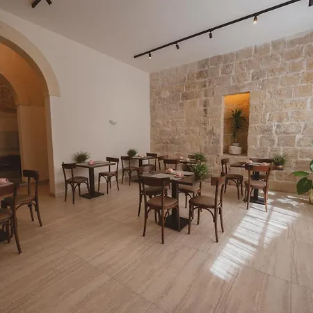 Maria Rosa Couette-café *
