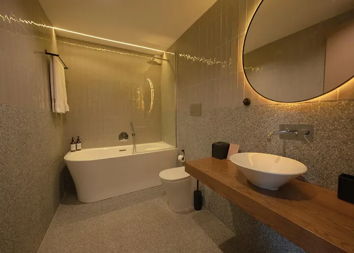 Alojamento de Acomodação e Pequeno-almoço Maria Rosa